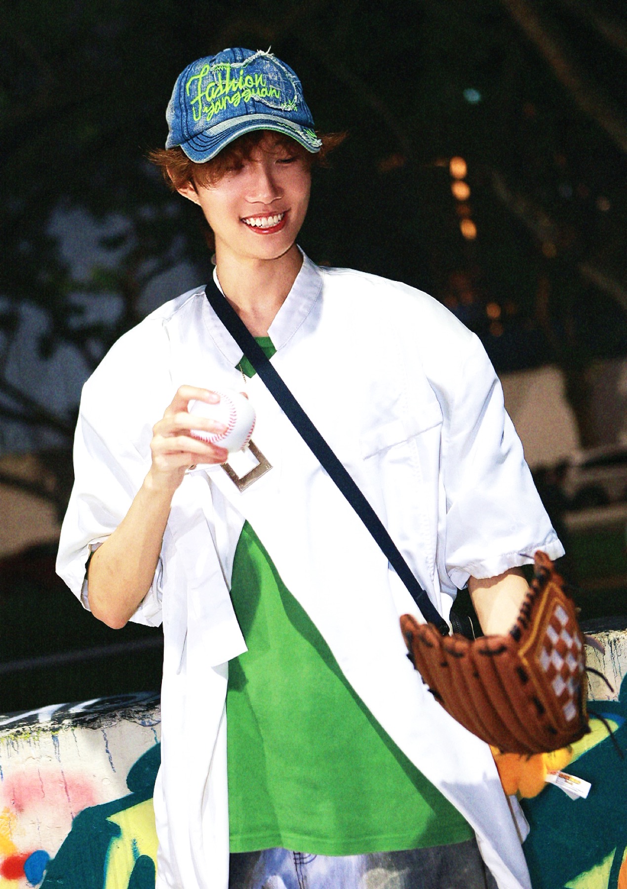 Qingrui Lou smiling during an evening activity